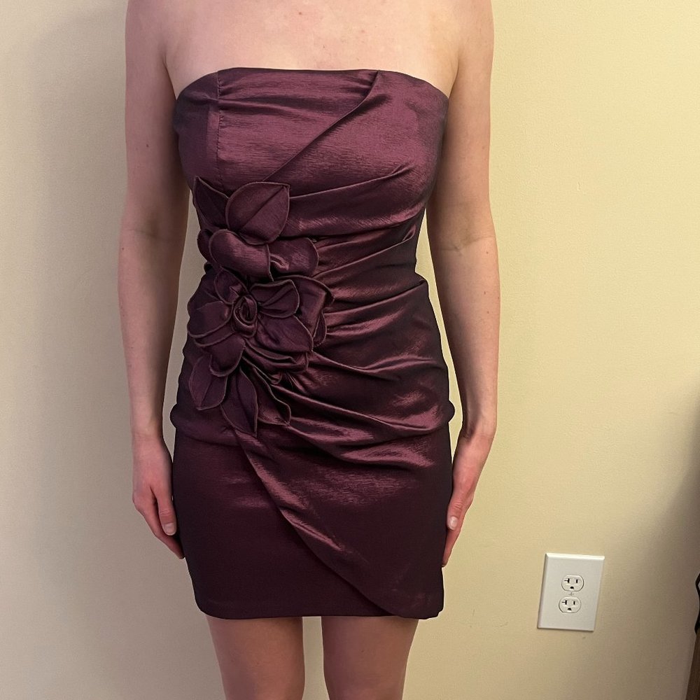 Jessica McClintock Strapless Plum Satin Cocktail Dress